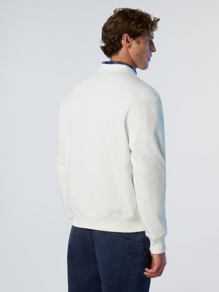 4 | Marshmallow | crewneck-sweater-wgraphic-691129