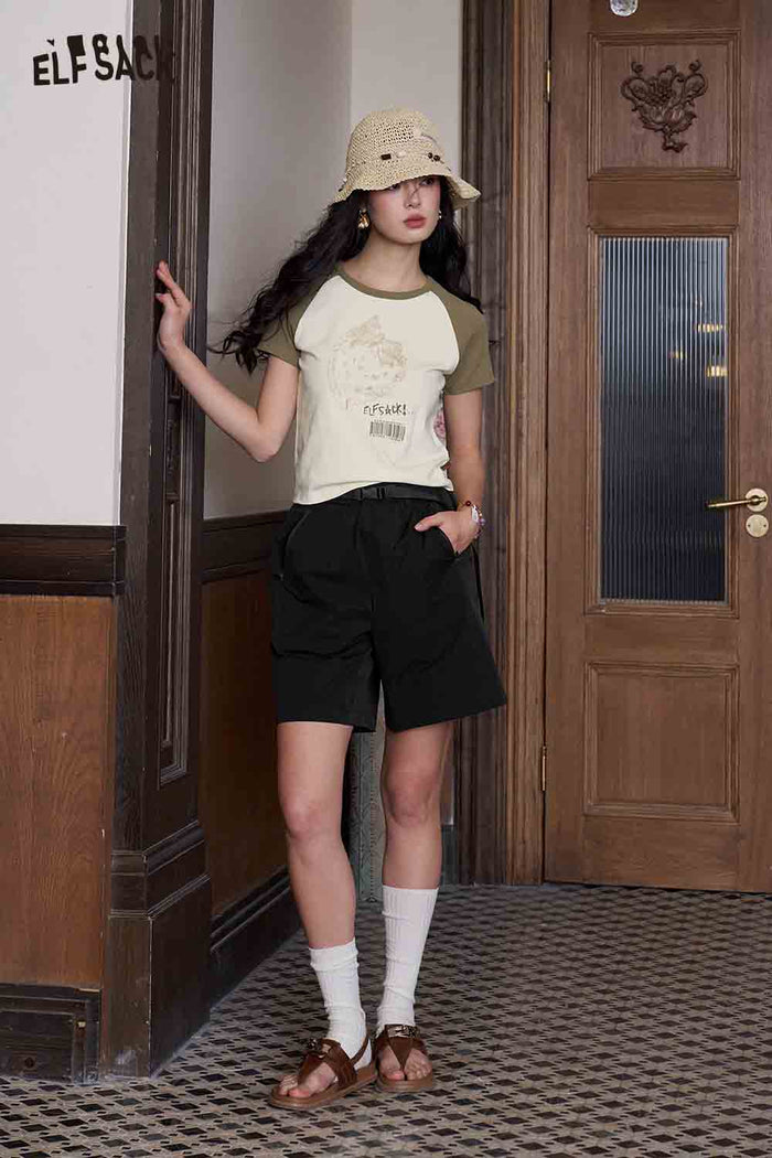 ELFSACK Belted A-Line Woven Cargo Shorts