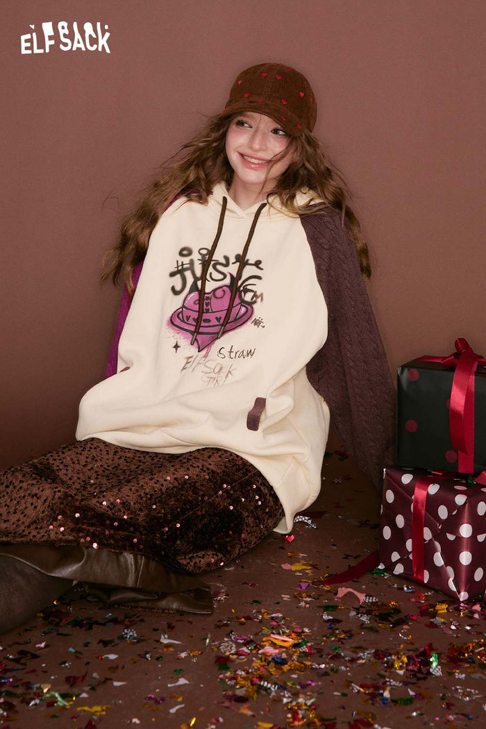 ELFSACK Casual Color Block Raglan Sleeve Heart Letter Doodle Pocket Hoodie