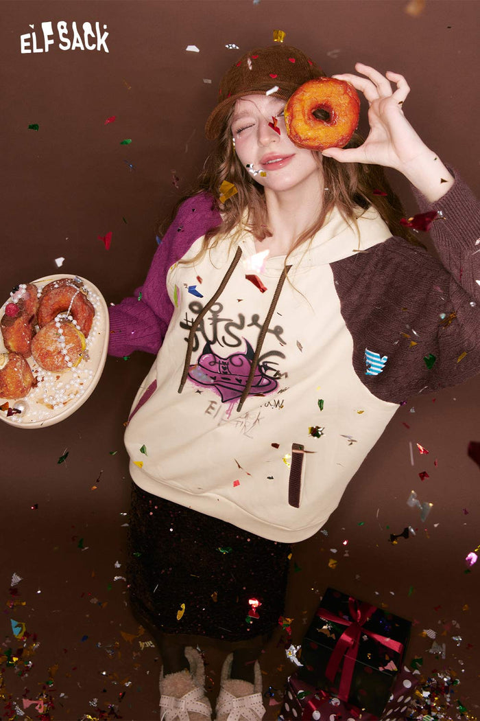 ELFSACK Casual Color Block Raglan Sleeve Heart Letter Doodle Pocket Hoodie