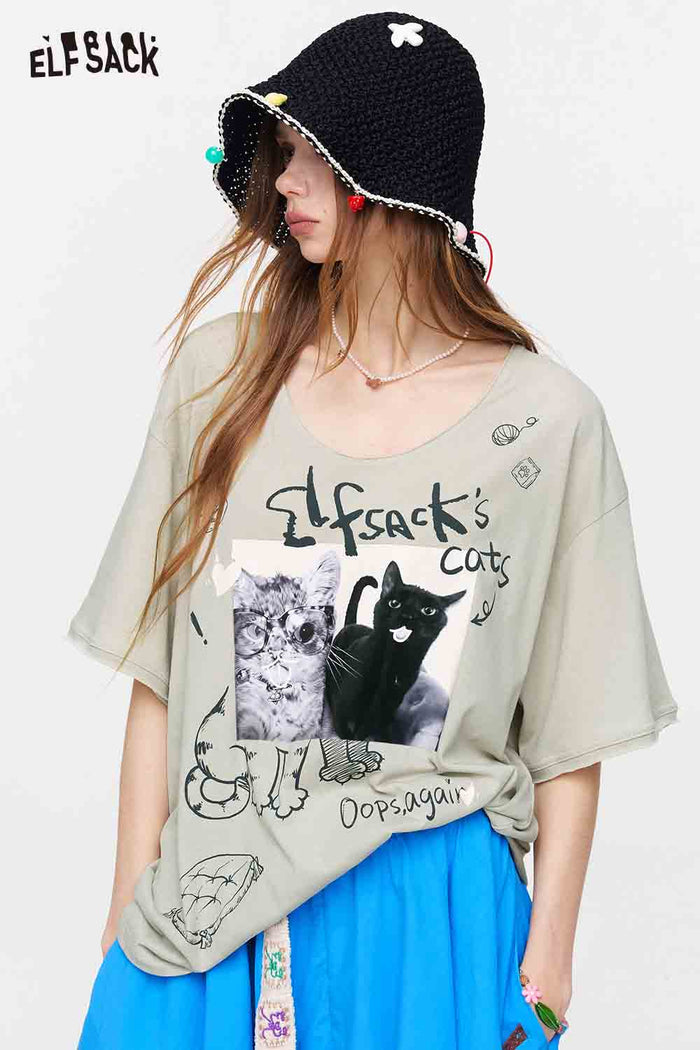ELFSACK Cat Print Graffiti Oversized T-Shirt