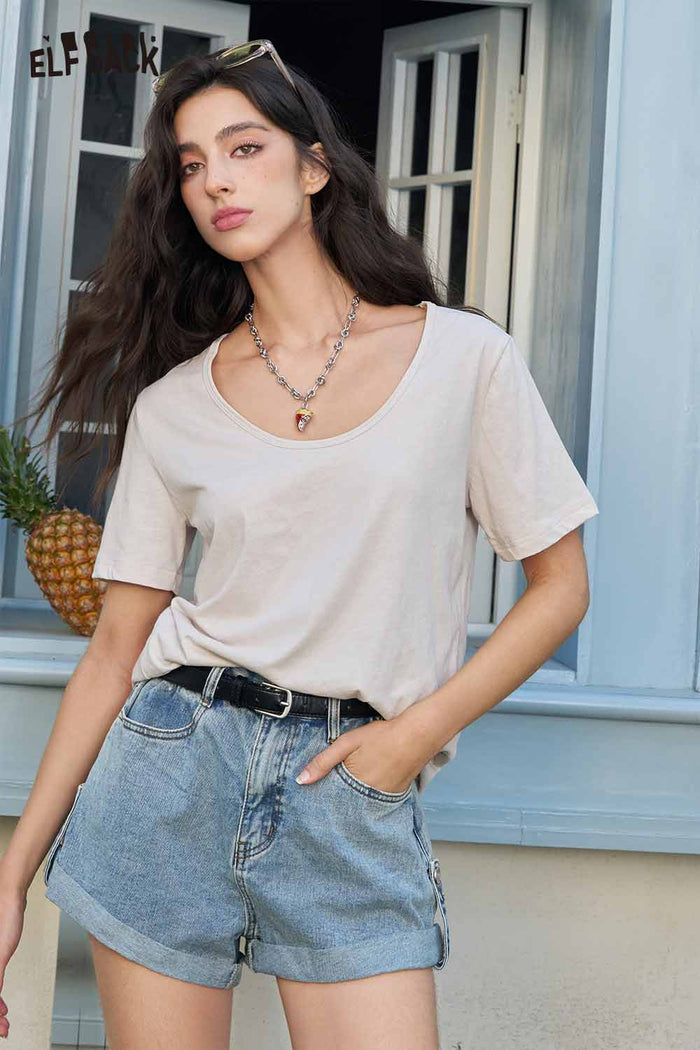 ELFSACK Classic Loose Solid Large Neckline Short Sleeve Tshirt