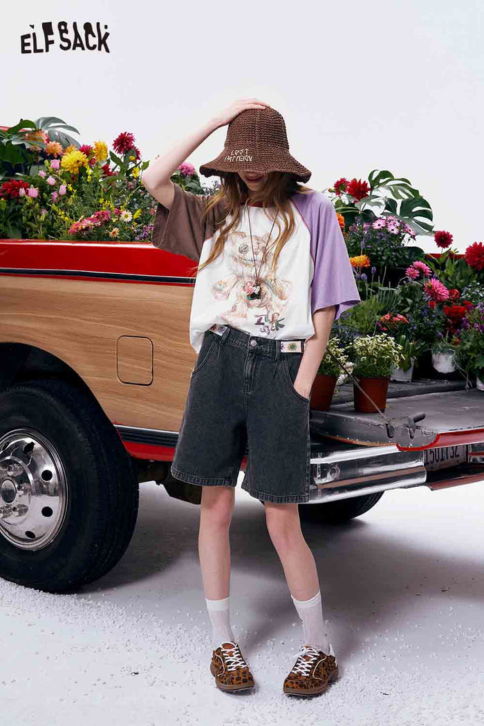 ELFSACK Contrast Sleeve Huggy Bear Oversized Tee