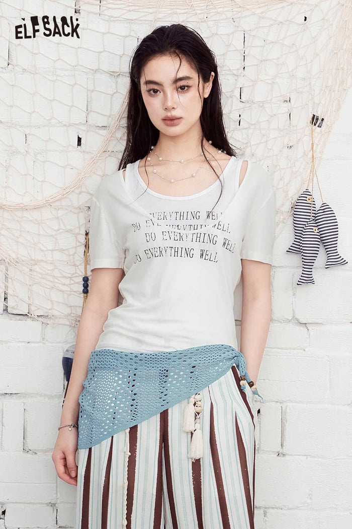 ELFSACK Double-Layer Textured Fitted Short Sleeve T-Shirt