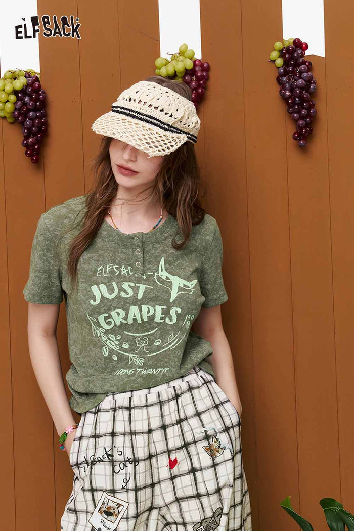 ELFSACK Fox & Grape Print Ruched T-Shirt