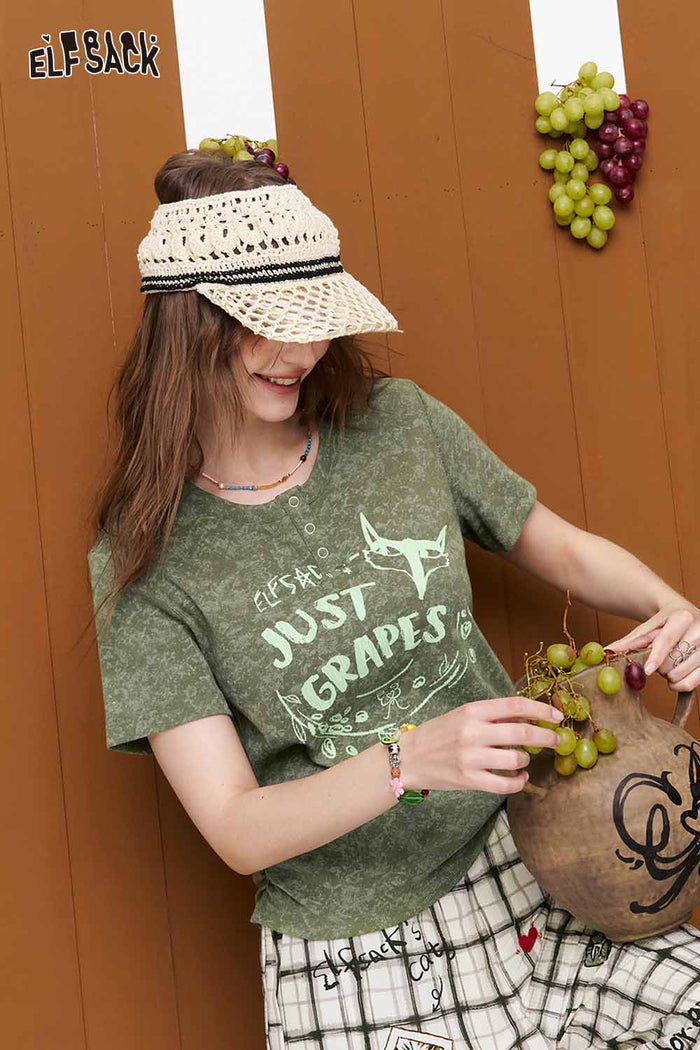 ELFSACK Fox & Grape Print Ruched T-Shirt