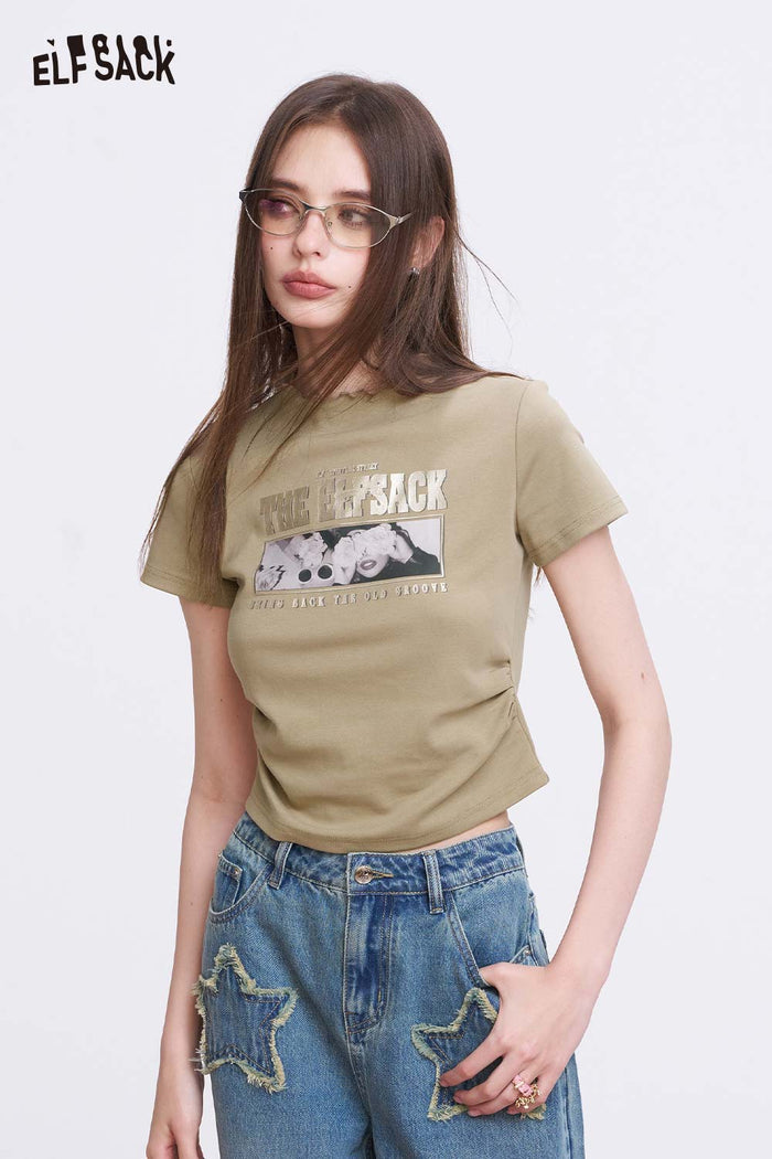 ELFSACK Green Slim T Shirt with Portrait Graphic Print