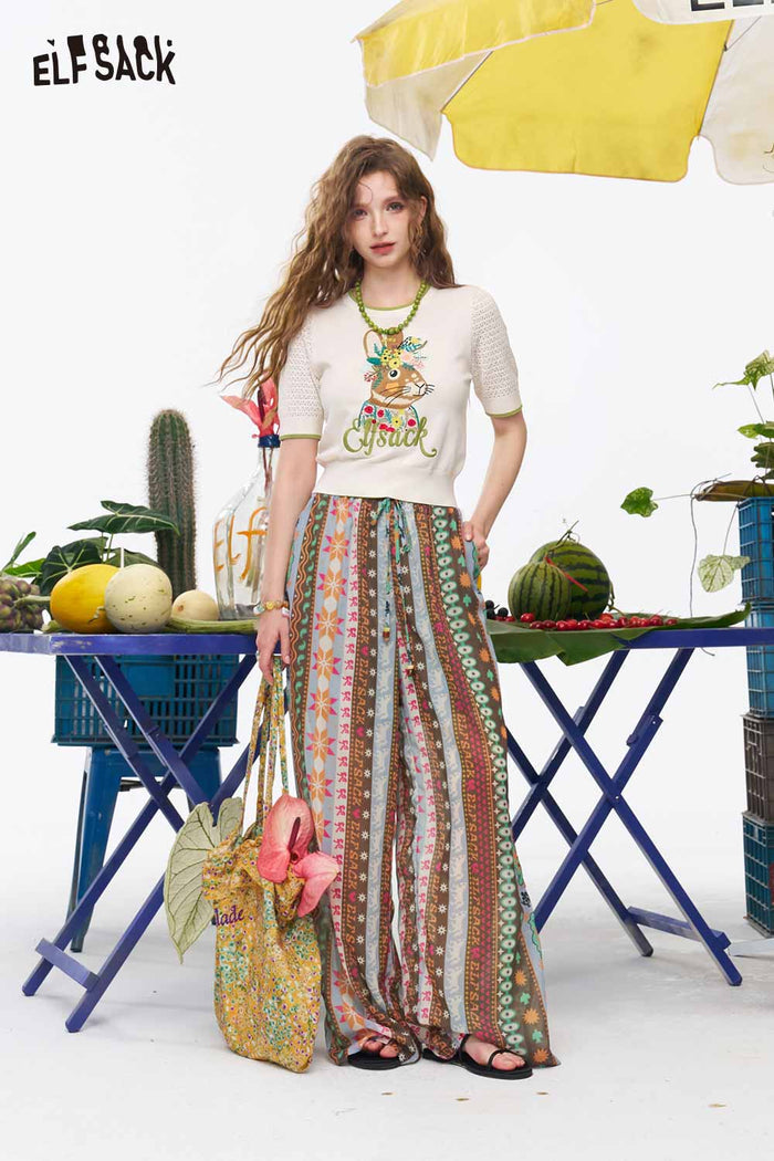 ELFSACK Hollow Out Rabbit Embroidery Crop Top