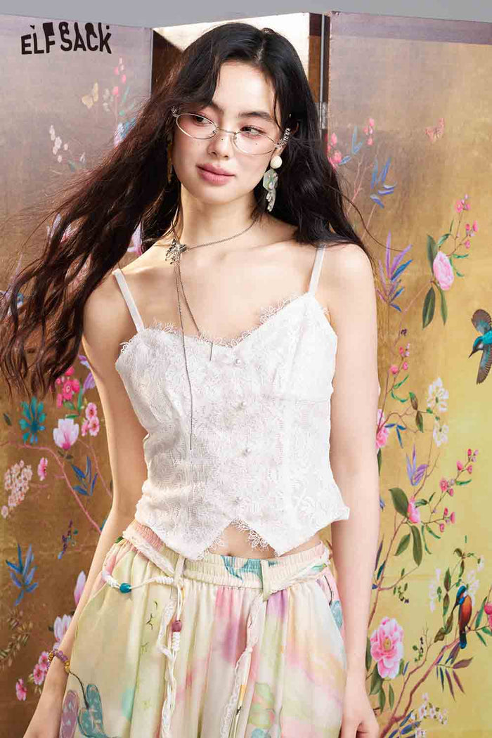 ELFSACK Lace Button Front Cropped Cami Top