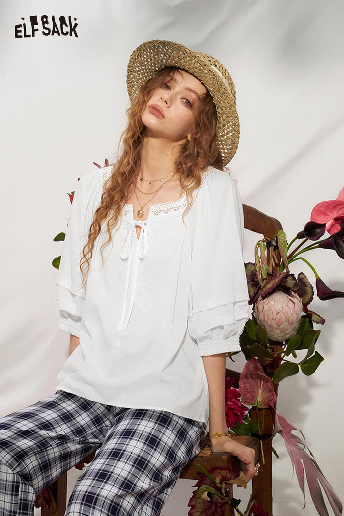 ELFSACK Lace Trim Square Neck Puff Sleeve Blouse
