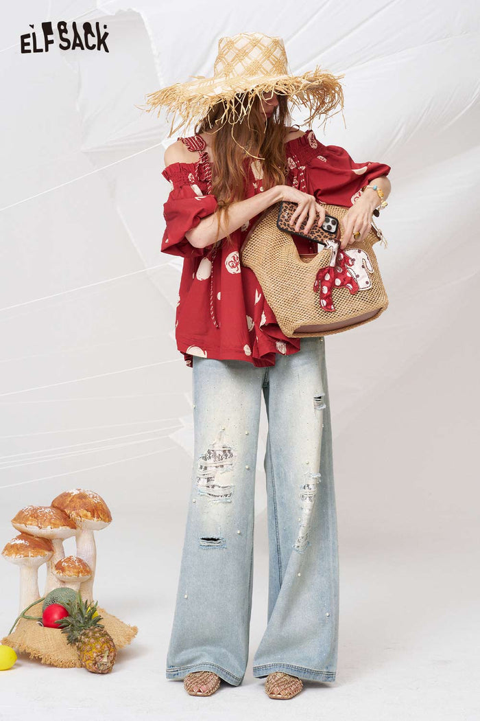 ELFSACK Light Wash Distressed Pearl Jeans