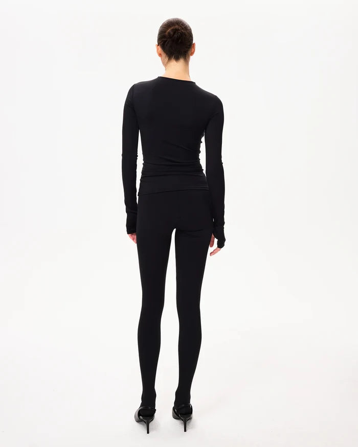 Long Sleeve Thumb Hole Tee | Black