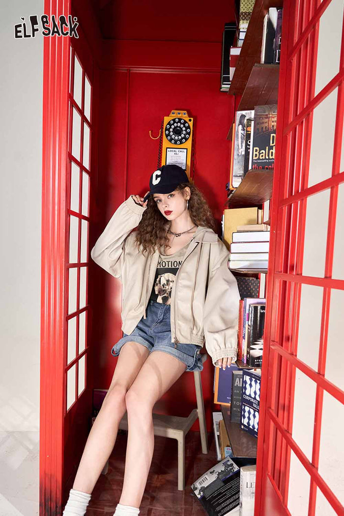ELFSACK Loose Casual Hooded Graphic Long Sleeve Tshirt