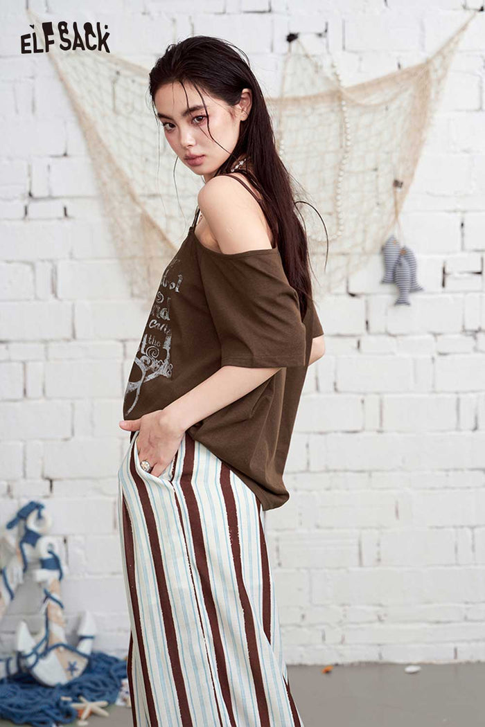 ELFSACK Off-Shoulder Asymmetrical Strap Graphic T-Shirt