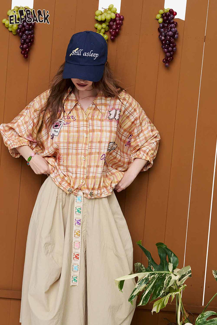 ELFSACK Plaid Graffiti Drawstring Cropped Shirt
