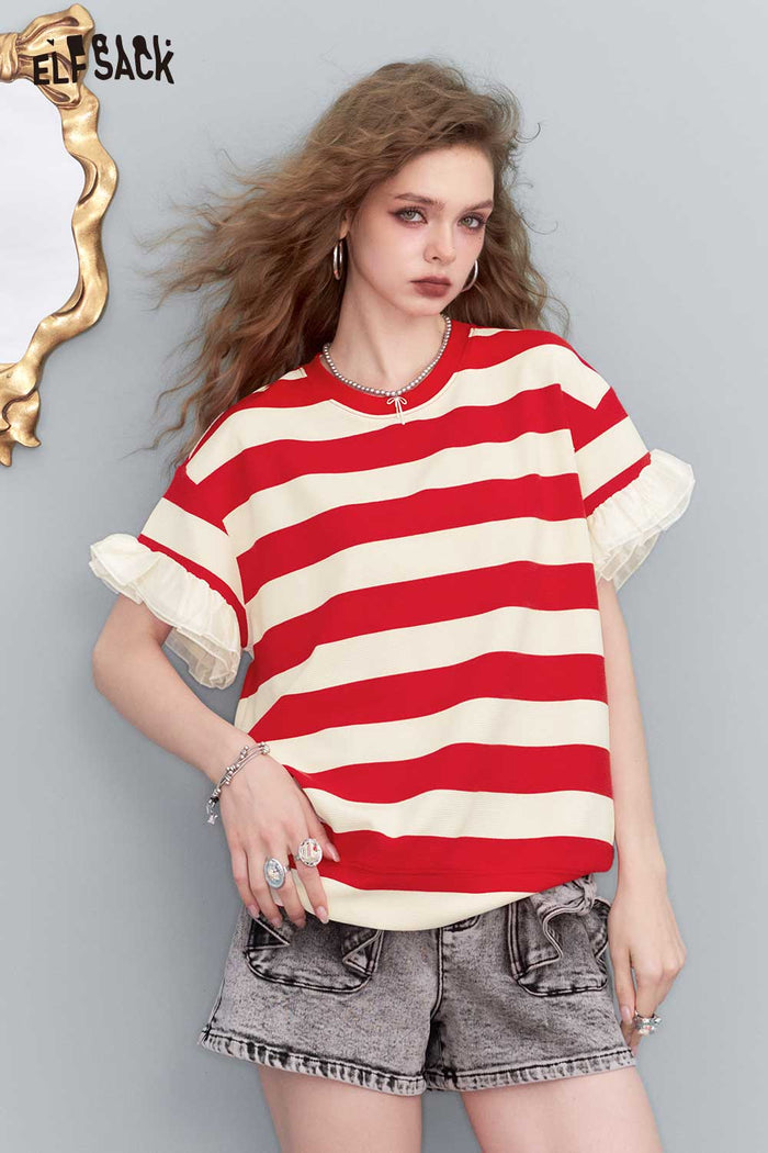 ELFSACK Retro Red White Striped Oversized Tee