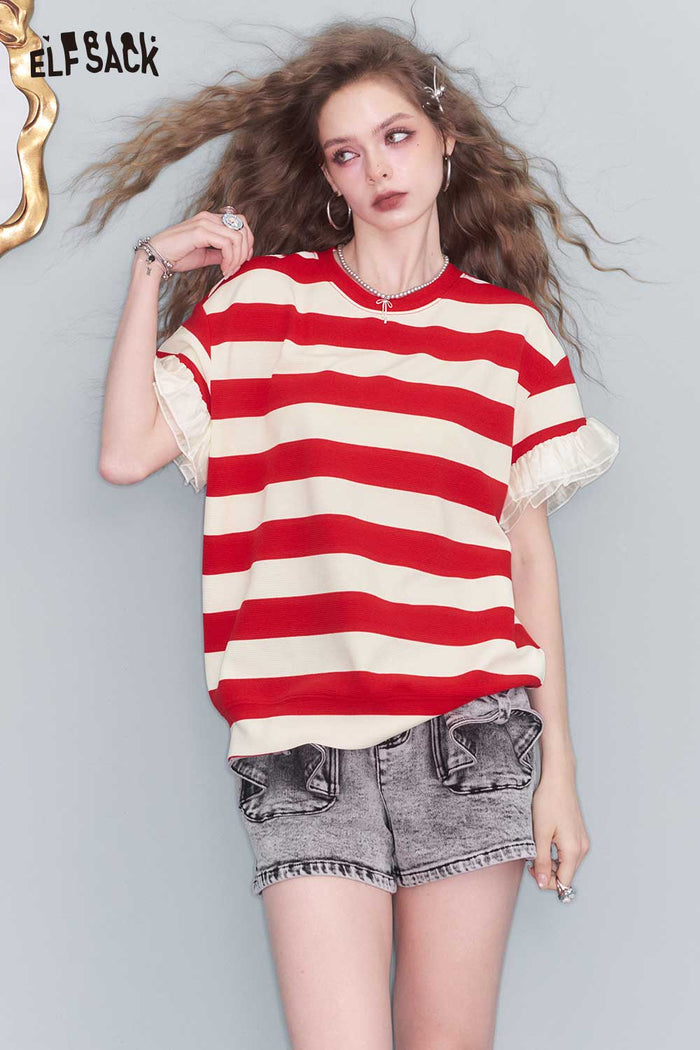 ELFSACK Retro Red White Striped Oversized Tee