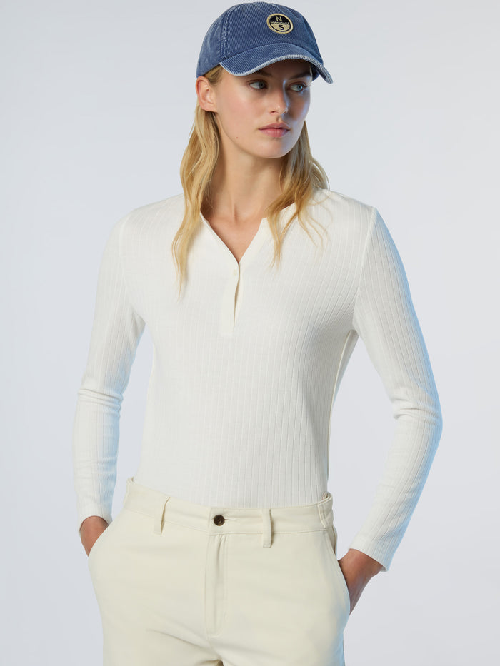 2 | Winter white | t-shirt-ls-wbuttons-093581