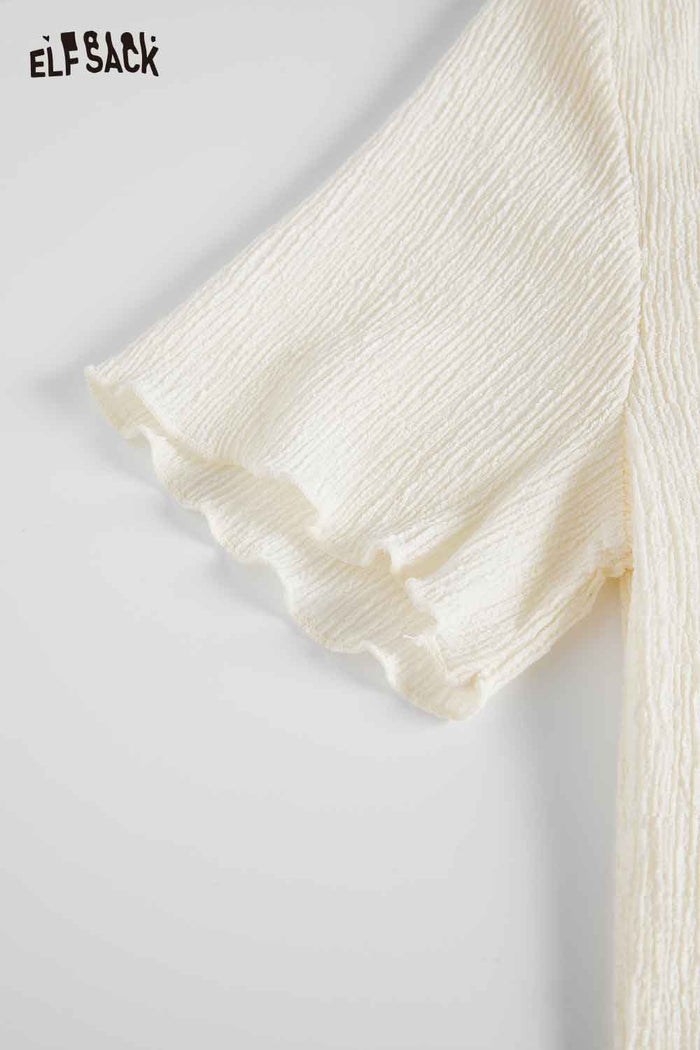 ELFSACK Ruffled V-Neck Slim Fit Lace Trim Top