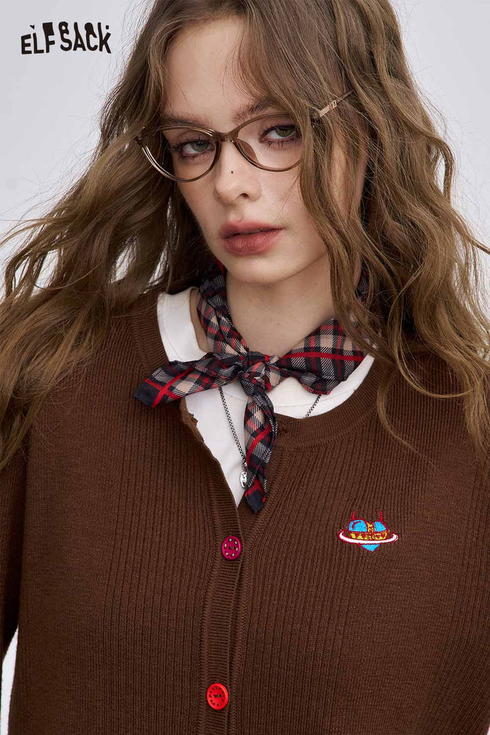 ELFSACK Soft Colorful Button Round Neck Long Sleeve Knit Sweater