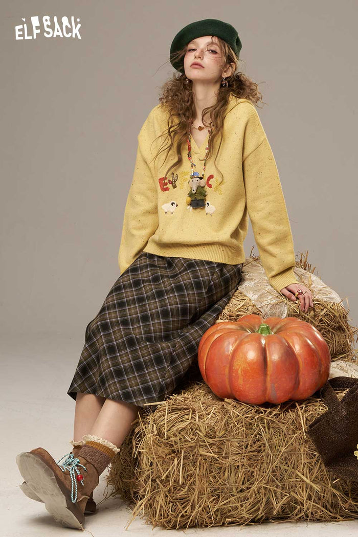 ELFSACK Soft Colorful Letters And Cartoon Sheep Designs Large Collar Sweater