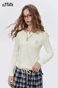 ELFSACK Soft Cotton Blend Knit Fabric Embroidered Detail Relaxed Fit Long Sleeve Tee