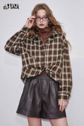 ELFSACK Soft Plaid Long sleeved Button down Shirt