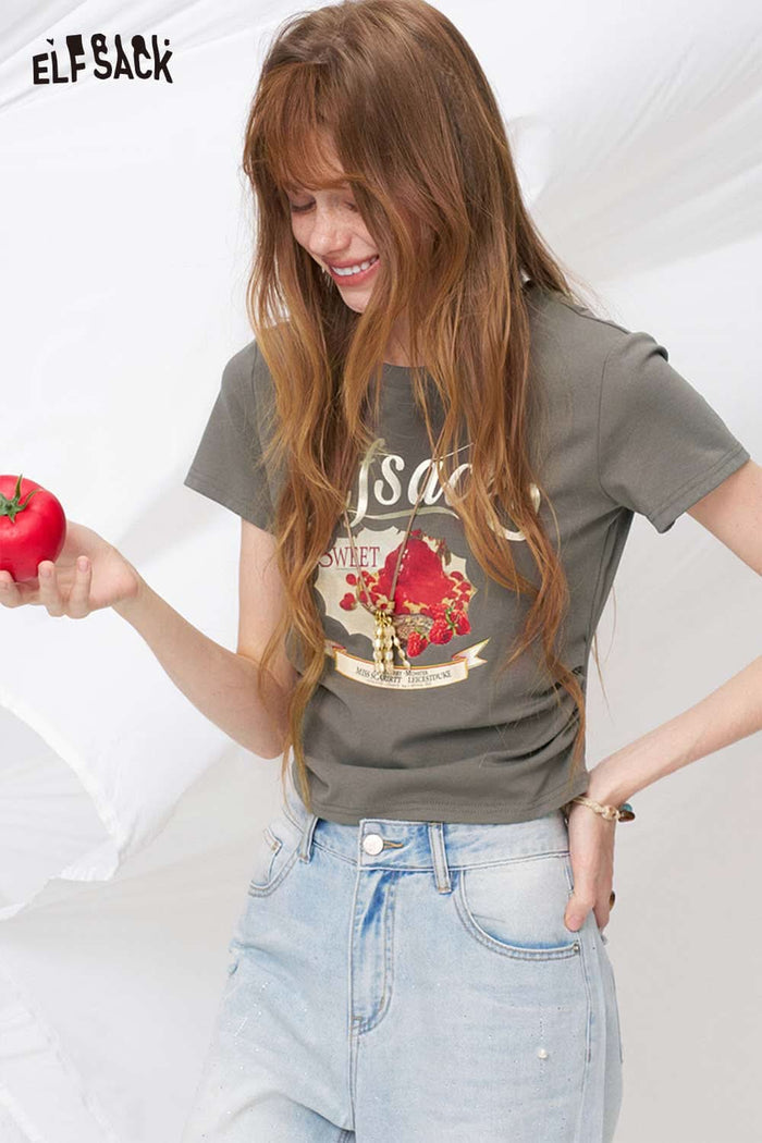 ELFSACK Strawberry Dessert Print Crop T-Shirt