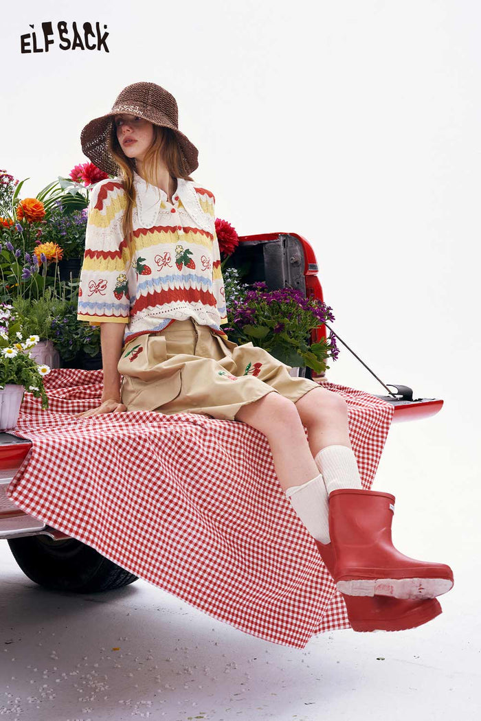 ELFSACK Strawberry Lace Collar Knit Top