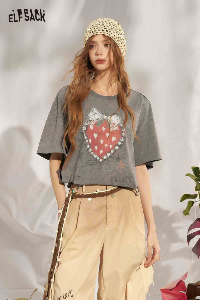 ELFSACK Strawberry Washed Distressed Beaded Crop Tee