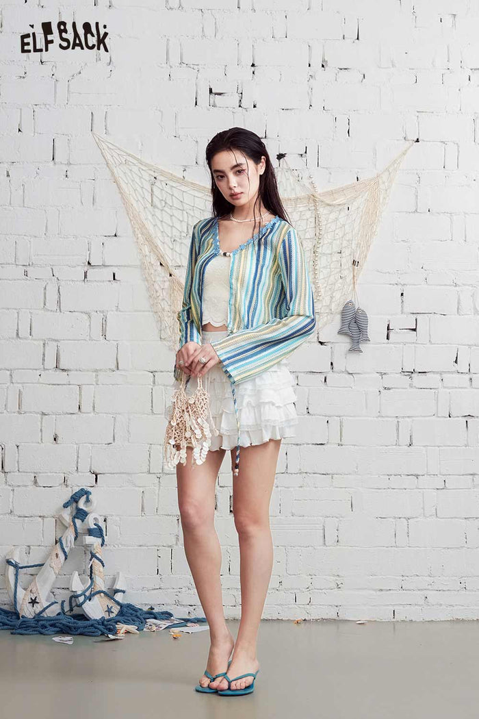 ELFSACK Striped Crochet Knit V-Neck Crop Top