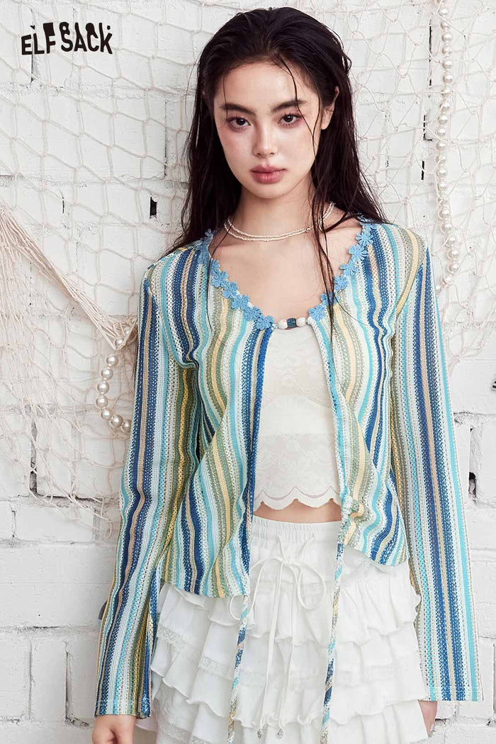 ELFSACK Striped Crochet Knit V-Neck Crop Top