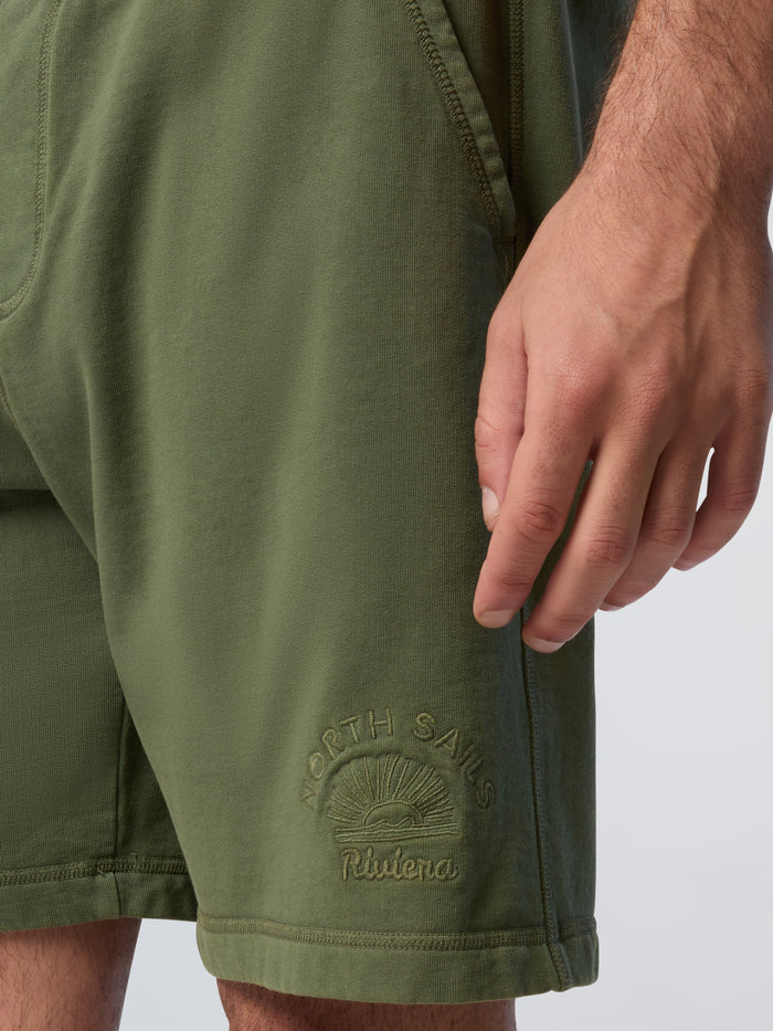 5 | Deep green | short-sweatpants-wgraphic-673188