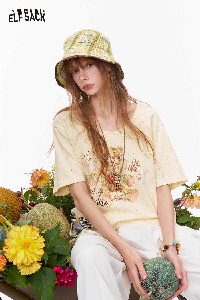 ELFSACK Teddy Bear Print V-Neck Knit Top