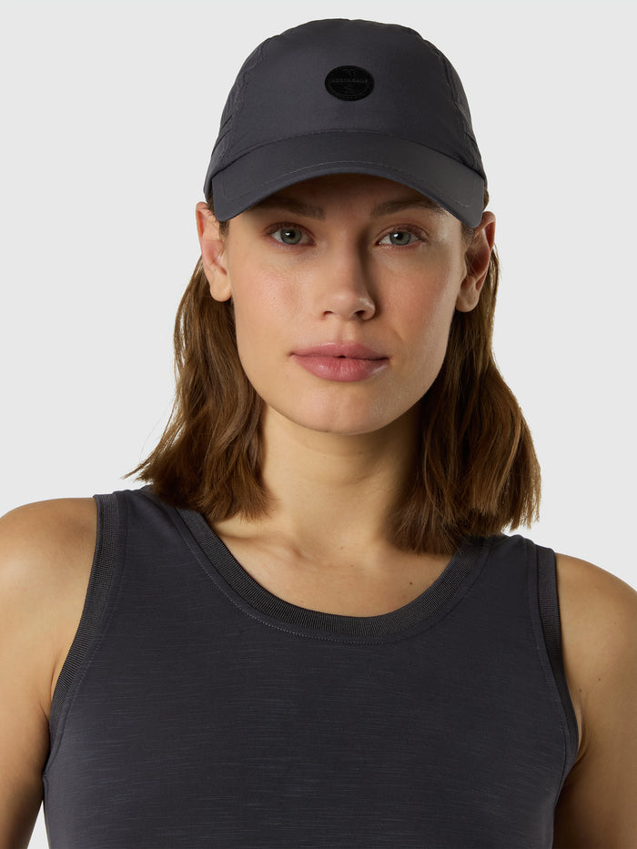 1 | Nine iron | baseball-cap-021655