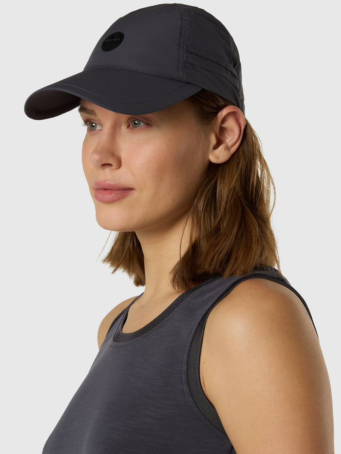 2 | Nine iron | baseball-cap-021655