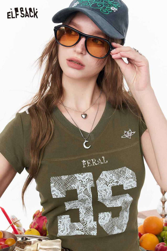 ELFSACK Vintage Lace Number Print Slim V Neck T-shirt
